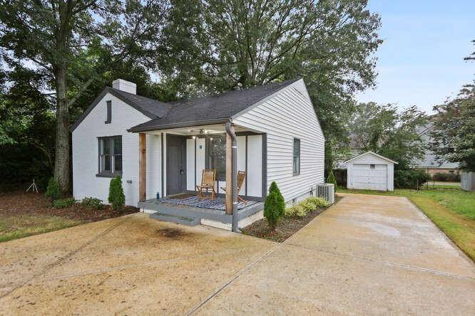 Brookhaven, GA 30341,3904 Clairmont RD