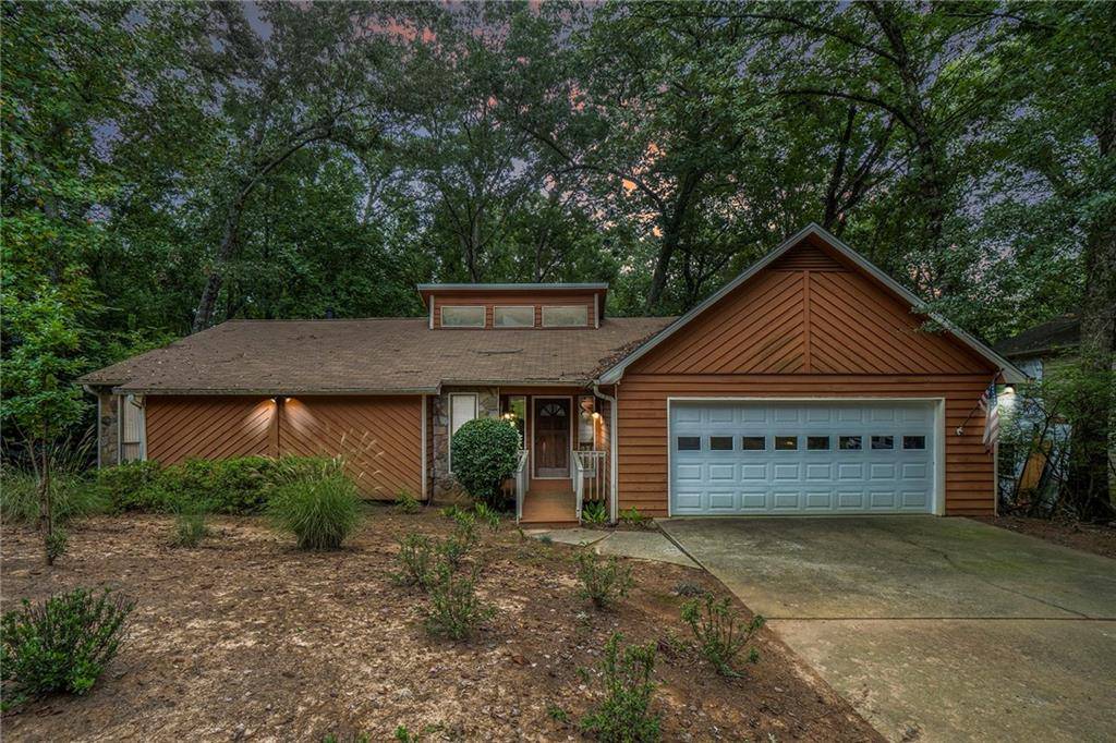 Roswell, GA 30076,645 Trailmore PL