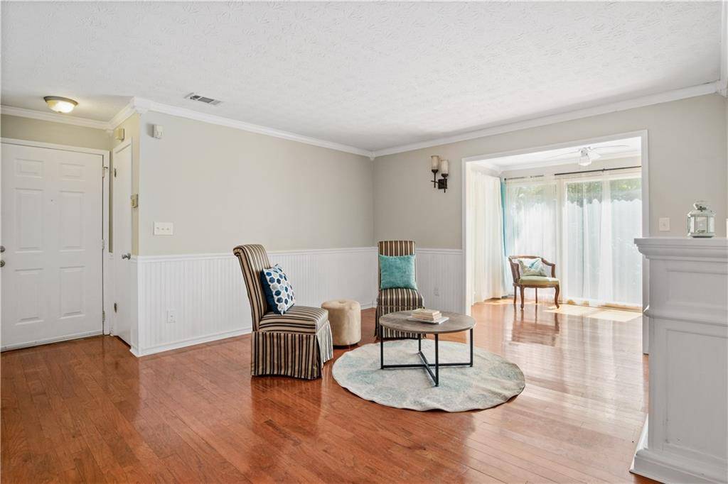 Sandy Springs, GA 30350,304 Natchez TRCE