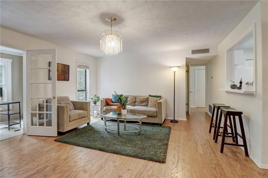Atlanta, GA 30324,305 Summit North DR NE #305