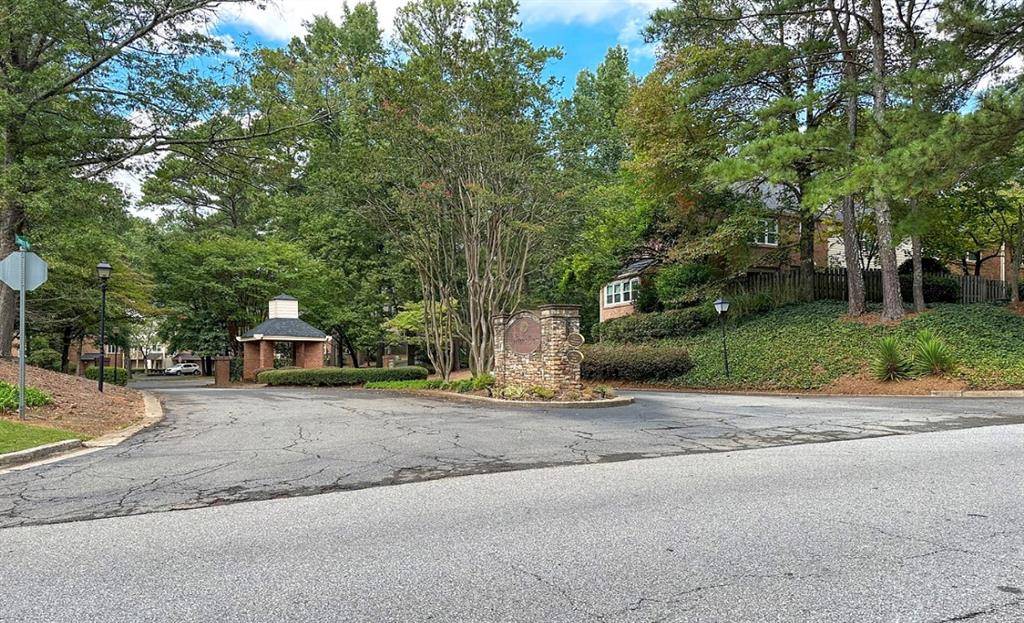 Dunwoody, GA 30338,4434 Chowning WAY