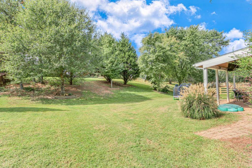 Flowery Branch, GA 30542,6069 Devonshire DR