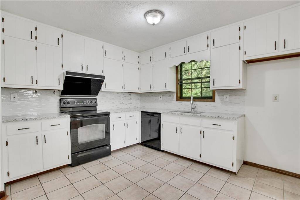 Norcross, GA 30071,5267 Westhill DR
