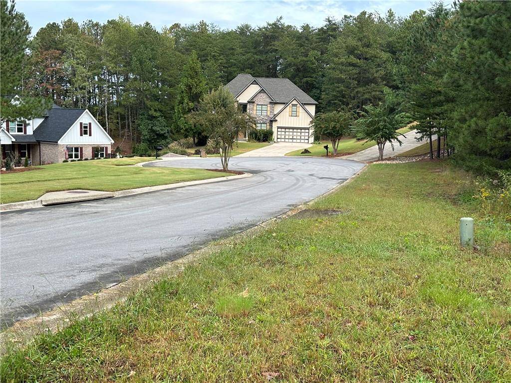 White, GA 30184,14 LAKE COURT DR