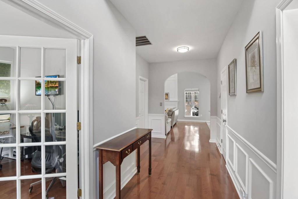 Roswell, GA 30076,2020 Crabapple Parc WAY