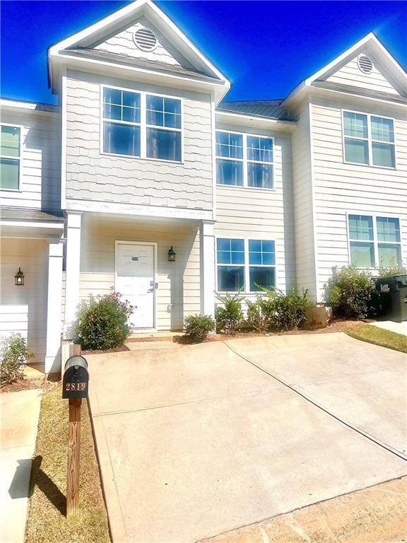 East Point, GA 30344,2819 Laurel Ridge CIR