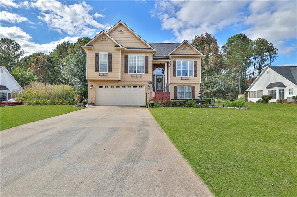 Buford, GA 30519,5268 Fawn Ivey LN