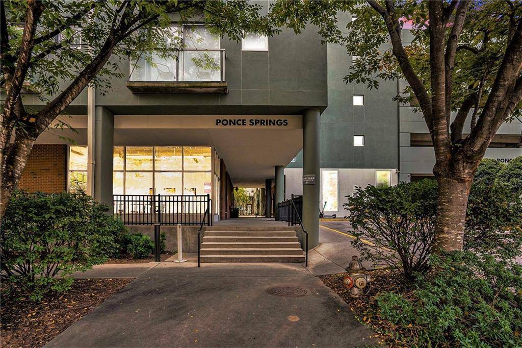 Atlanta, GA 30308,620 Glen Iris DR NE #225