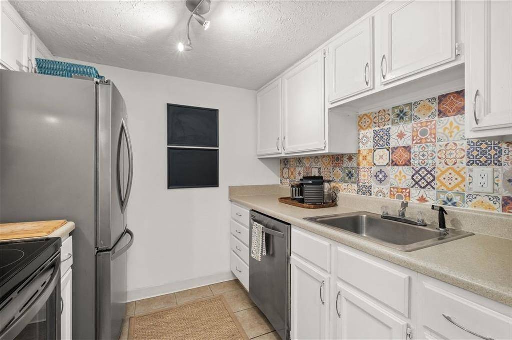 Smyrna, GA 30080,3123 REEVES ST SE