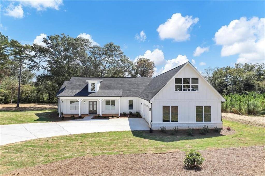 Loganville, GA 30052,938 Golden Meadows LN