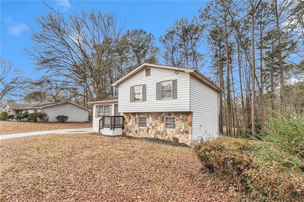 Conyers, GA 30013,1282 CLASSIC DR NE