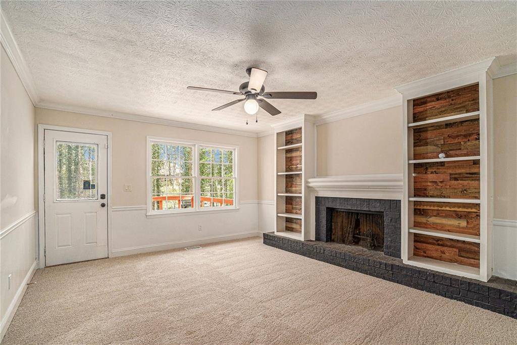 Lilburn, GA 30047,1027 Spring Mill DR SW