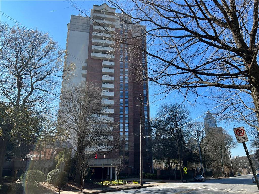 Atlanta, GA 30312,377 RALPH MCGILL BLVD NE #377F