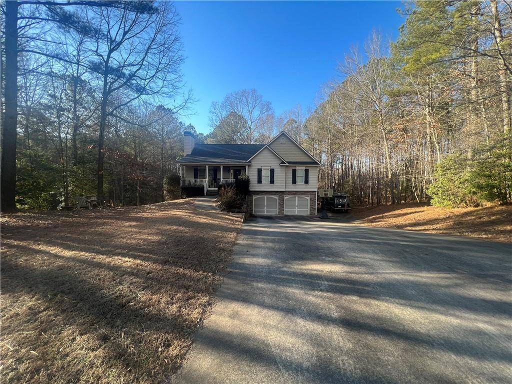 Waleska, GA 30183,215 Ashleys WAY