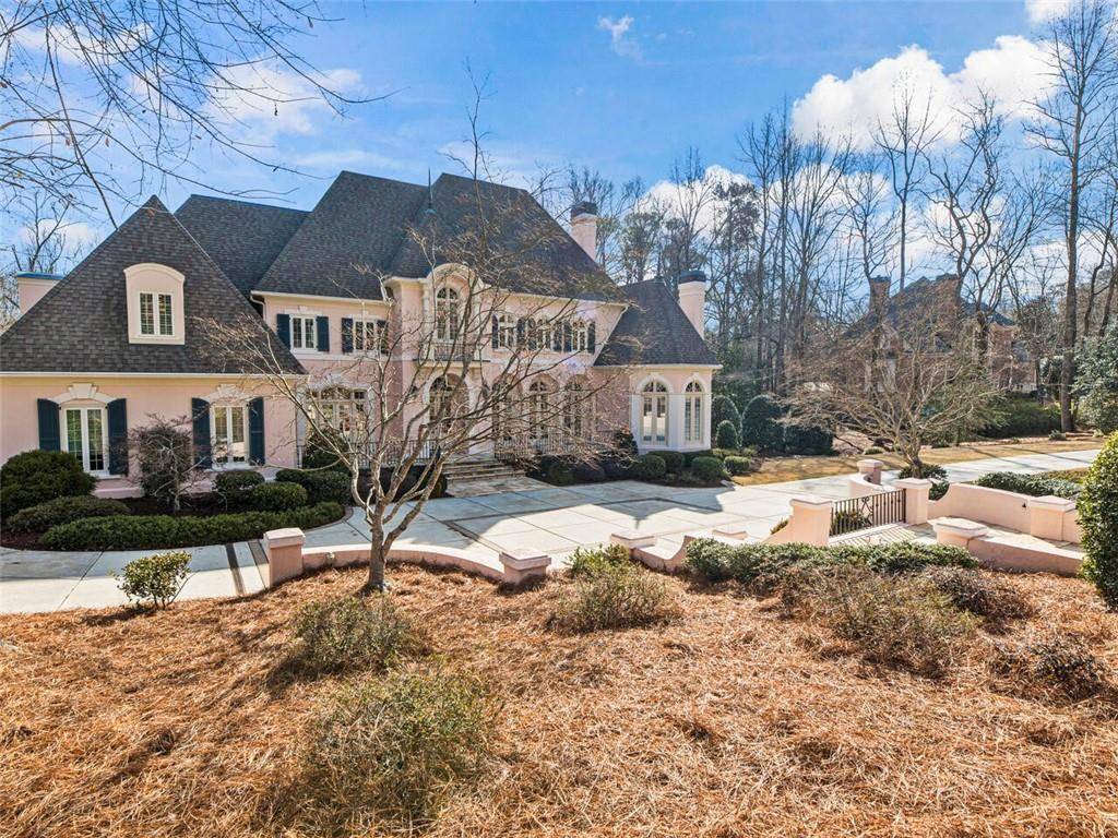 Sandy Springs, GA 30350,8475 Lazy Oaks CT