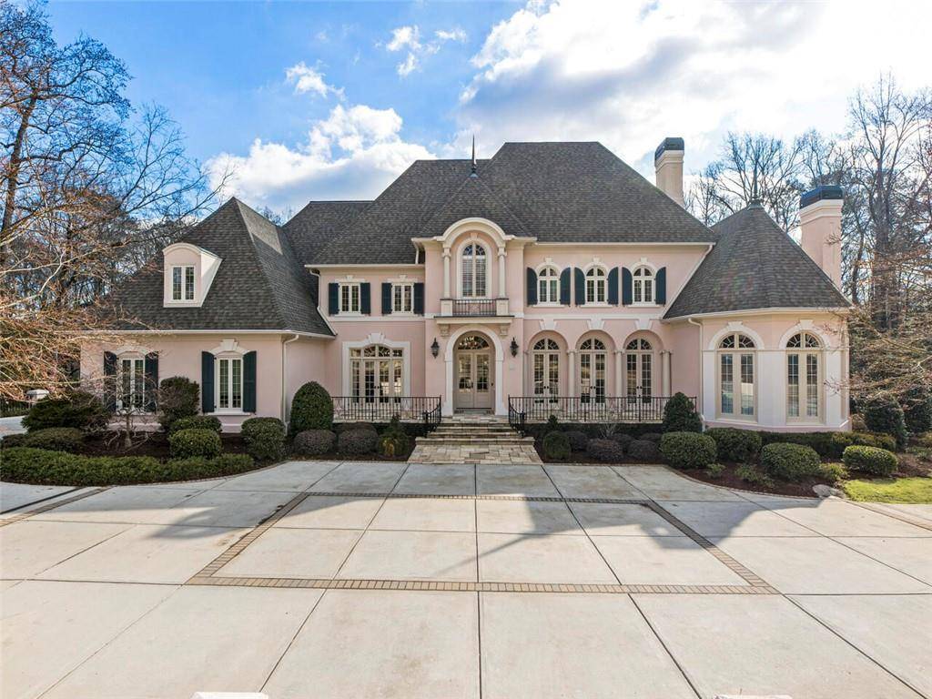 Sandy Springs, GA 30350,8475 Lazy Oaks CT