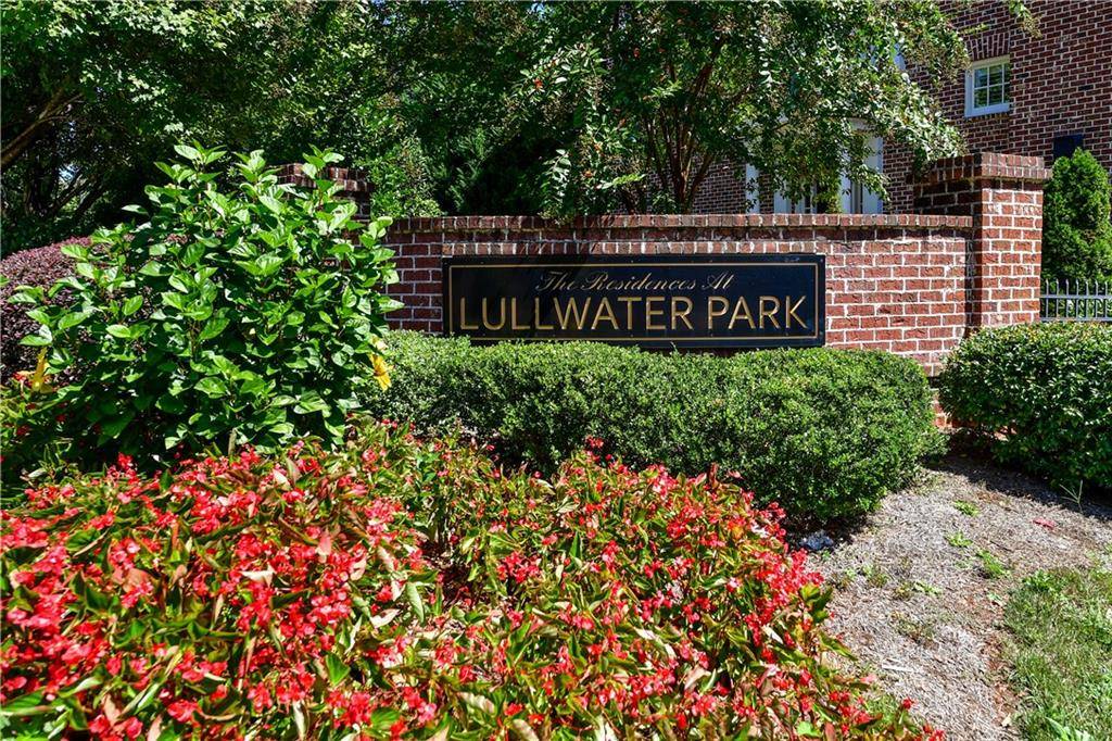 Atlanta, GA 30306,841 Lullwater Park LN