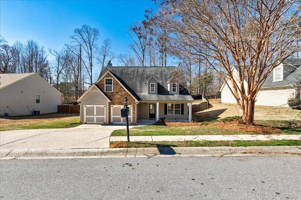 Villa Rica, GA 30180,215 Raleigh WAY