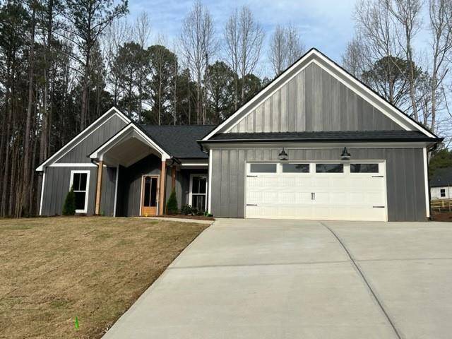 Rockmart, GA 30153,532 Barnwood Dr