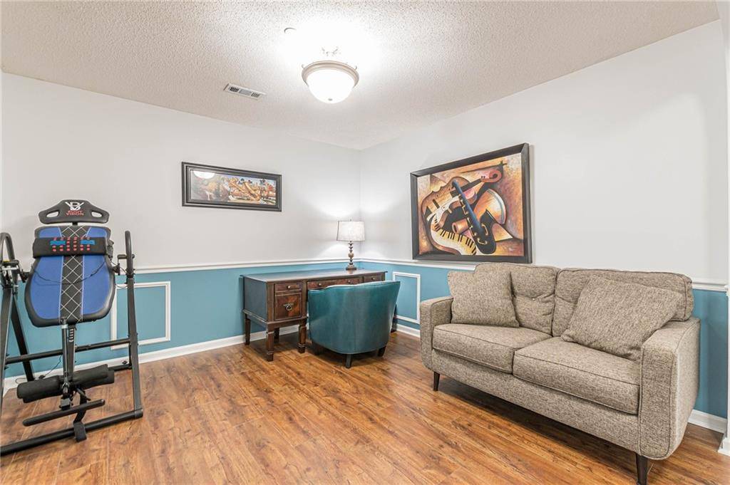 Jonesboro, GA 30238,1717 OLD DOGWOOD