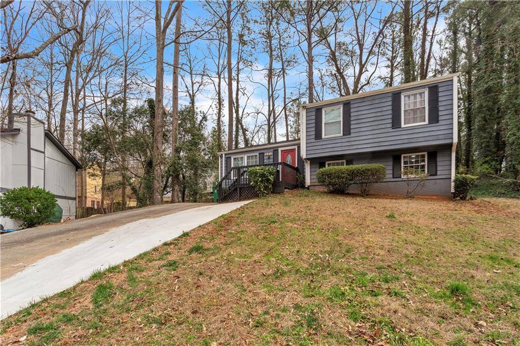 Stone Mountain, GA 30088,921 Park West LN