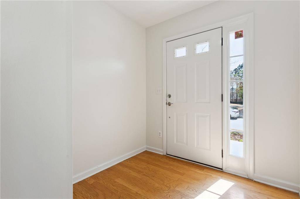 Buford, GA 30519,2104 Millgate LN