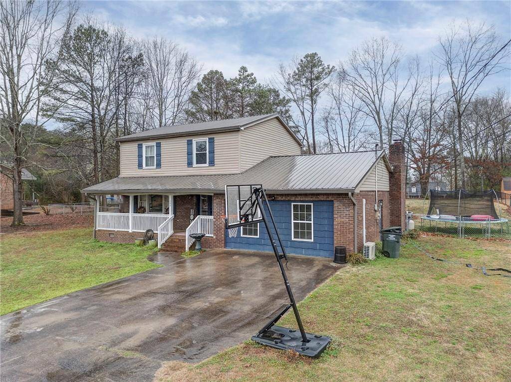 Chatsworth, GA 30705,365 Wildwood DR