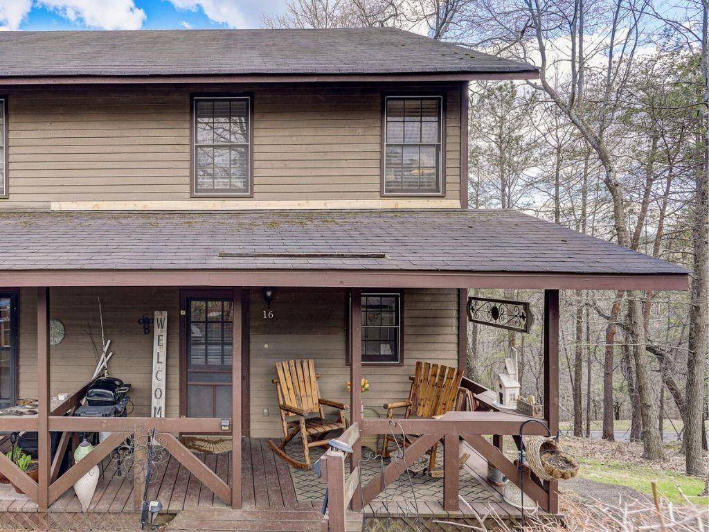 Waleska, GA 30183,16 Mountain View CT