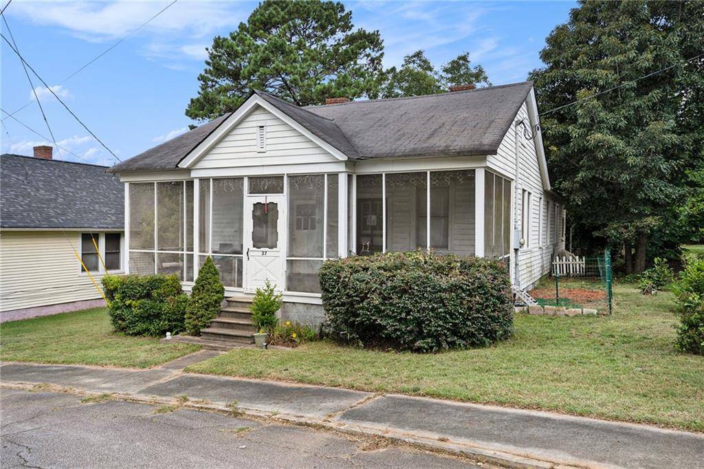 Porterdale, GA 30014,37 Poplar ST