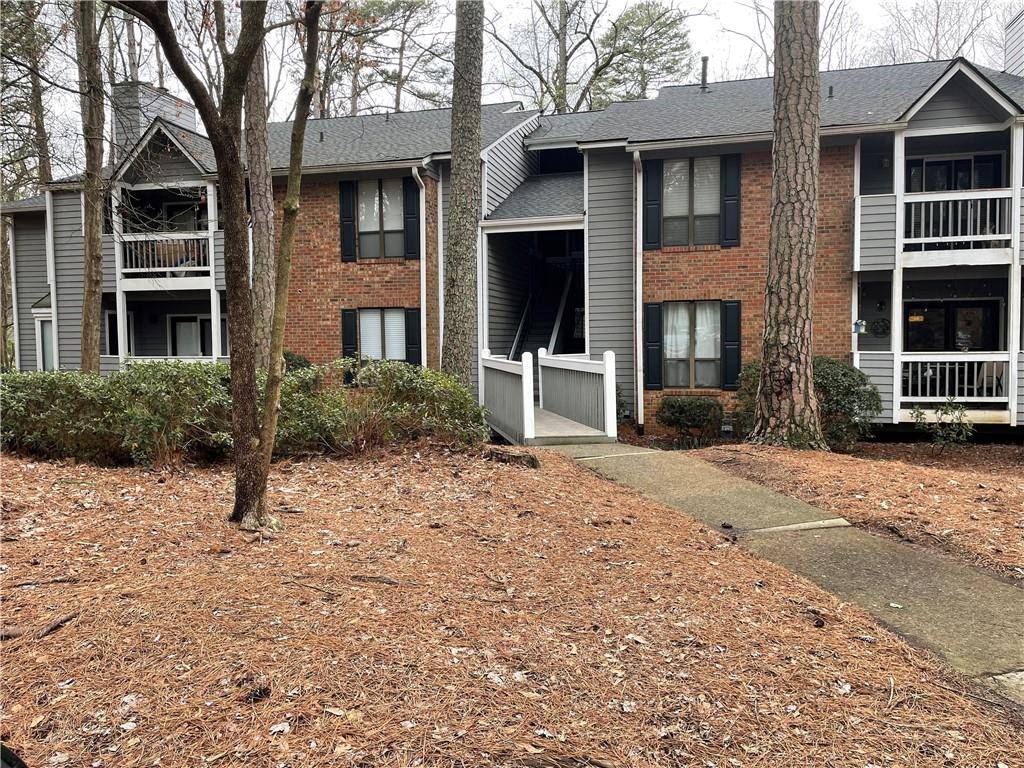 Roswell, GA 30075,501 Warm Springs CIR