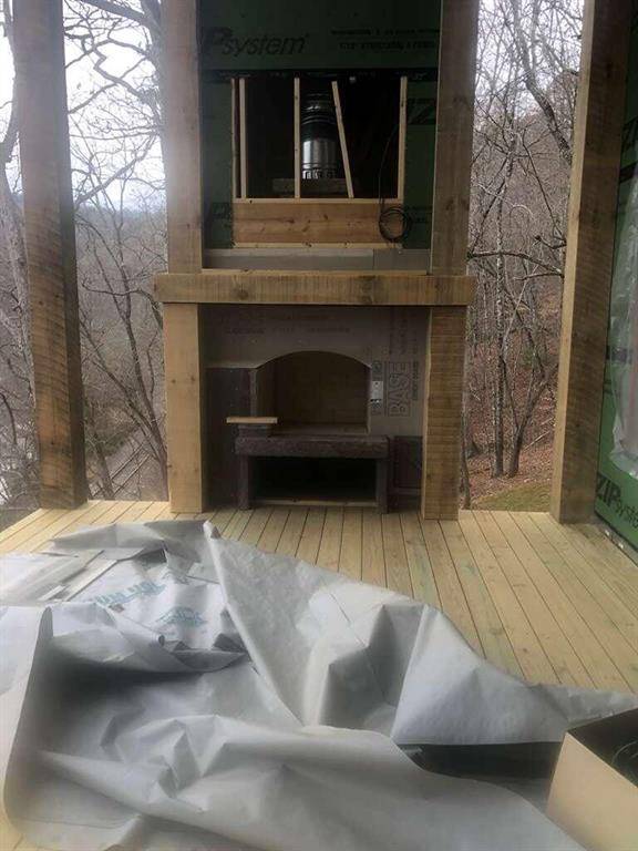 Blue Ridge, GA 30513,215 River Rock LN