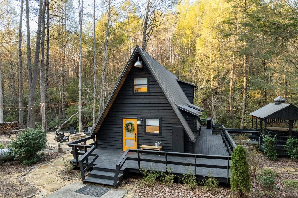 Blue Ridge, GA 30513,304 Hemlock TRL