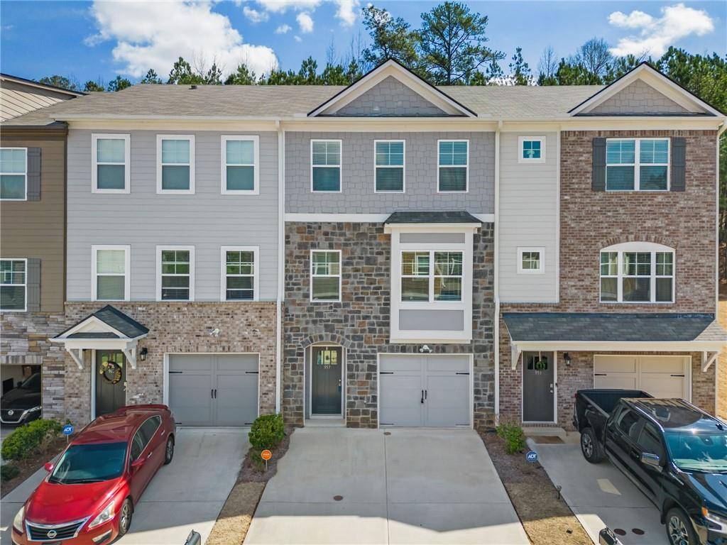 Fairburn, GA 30213,957 Belfry TER