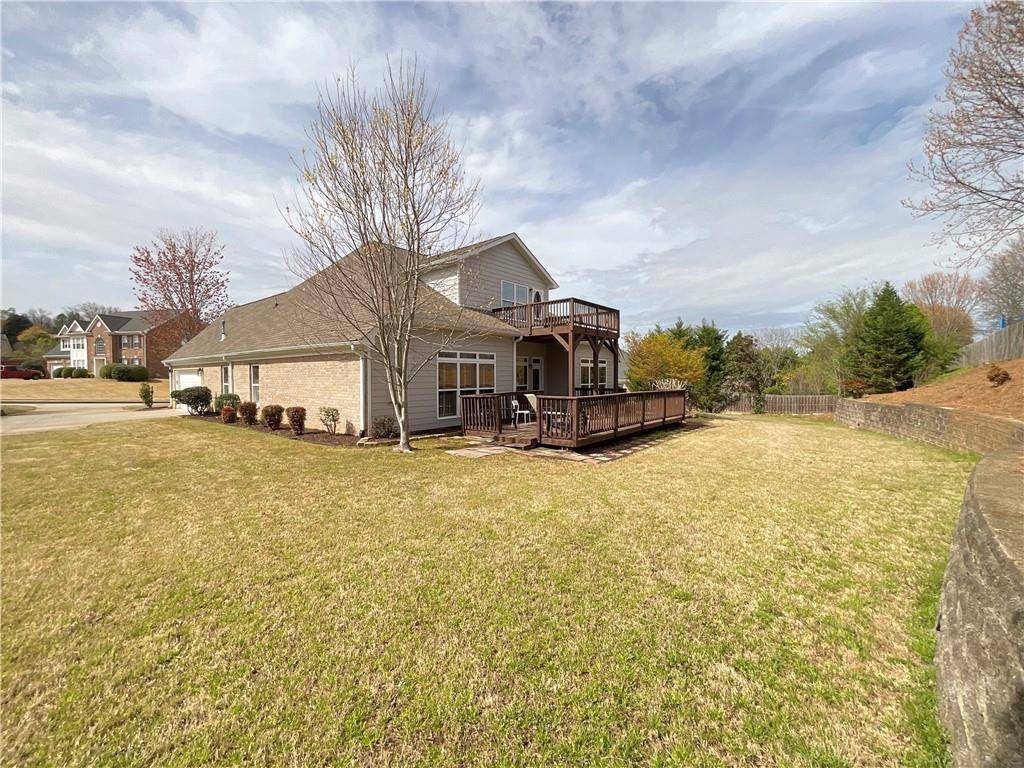 Sugar Hill, GA 30518,631 Brook Valley WAY