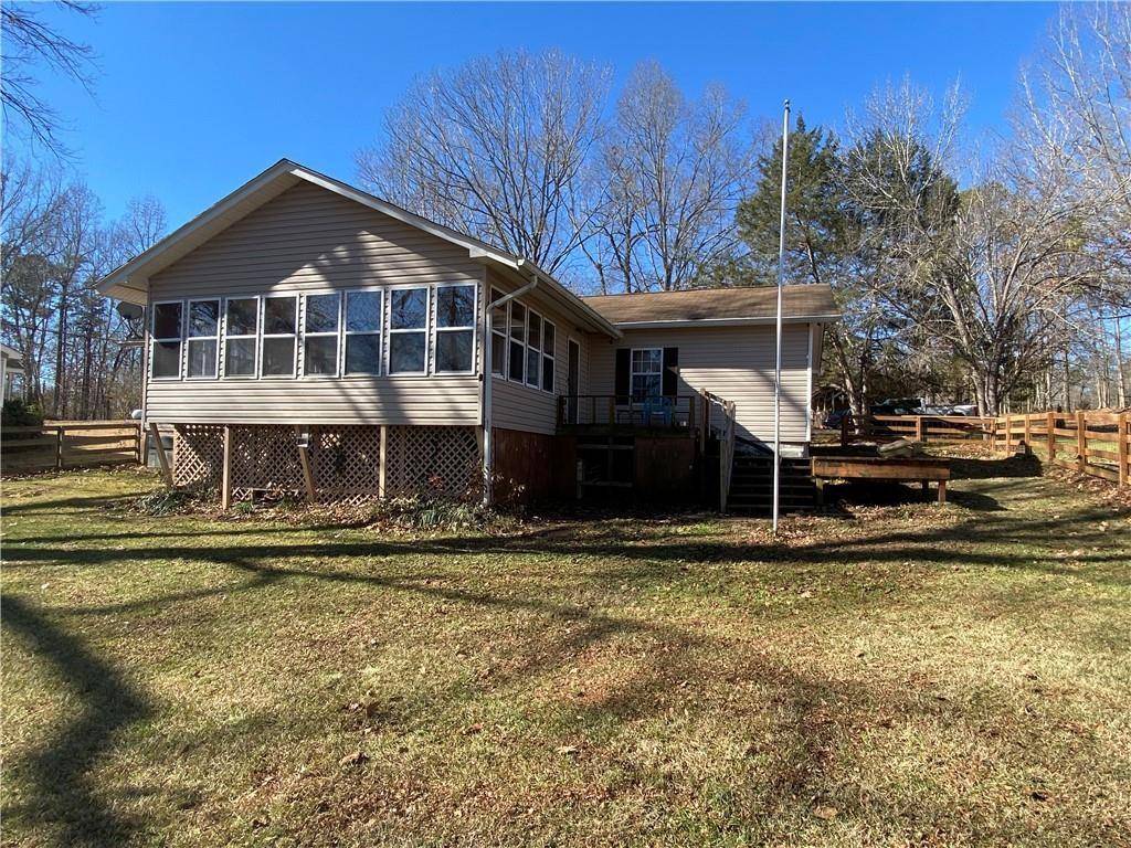 Eatonton, GA 31024,340 Possum Point DR