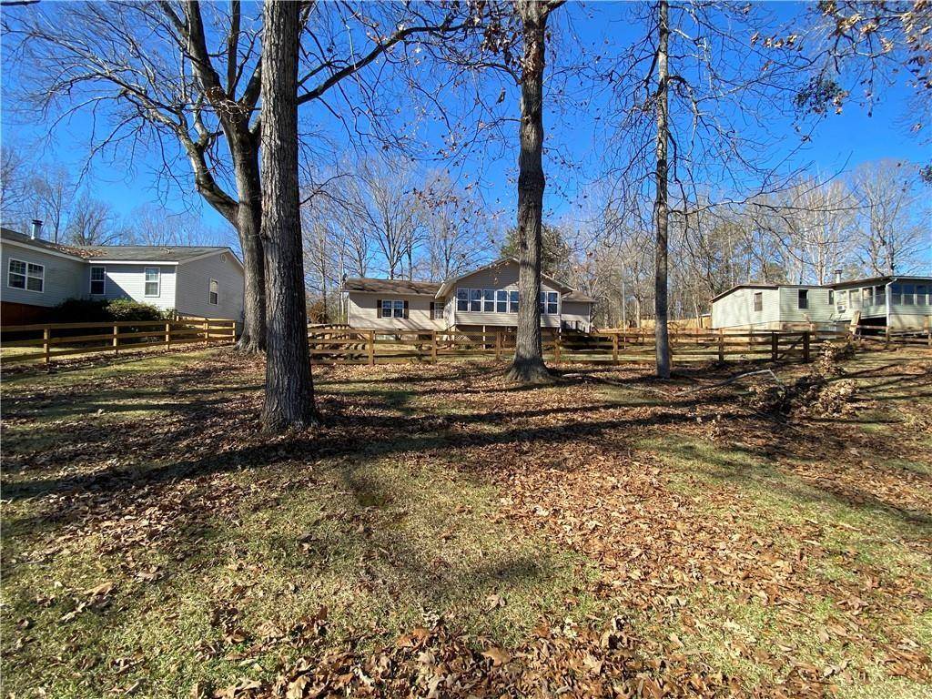 Eatonton, GA 31024,340 Possum Point DR