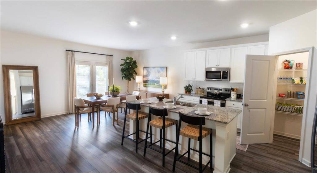 Stone Mountain, GA 30087,5100 Denali DR #D2