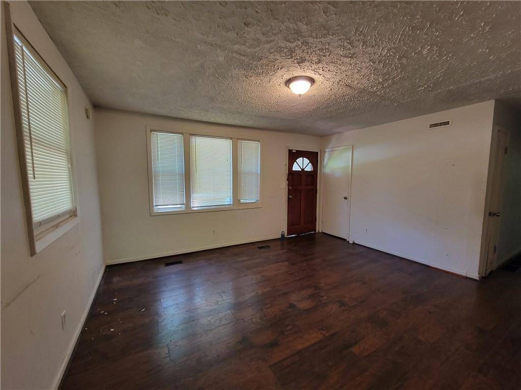 Atlanta, GA 30331,848 Bonneville TER NW