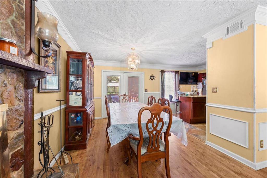 Riverdale, GA 30296,884 FOX CHASE LN