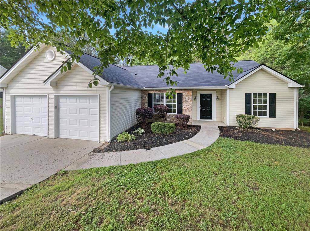 Loganville, GA 30052,413 Crested View DR