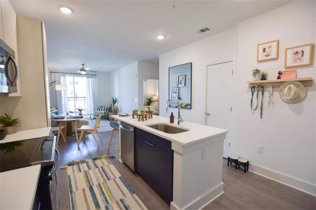 Suwanee, GA 30024,4255 Suwanee Dam RD #200-2018