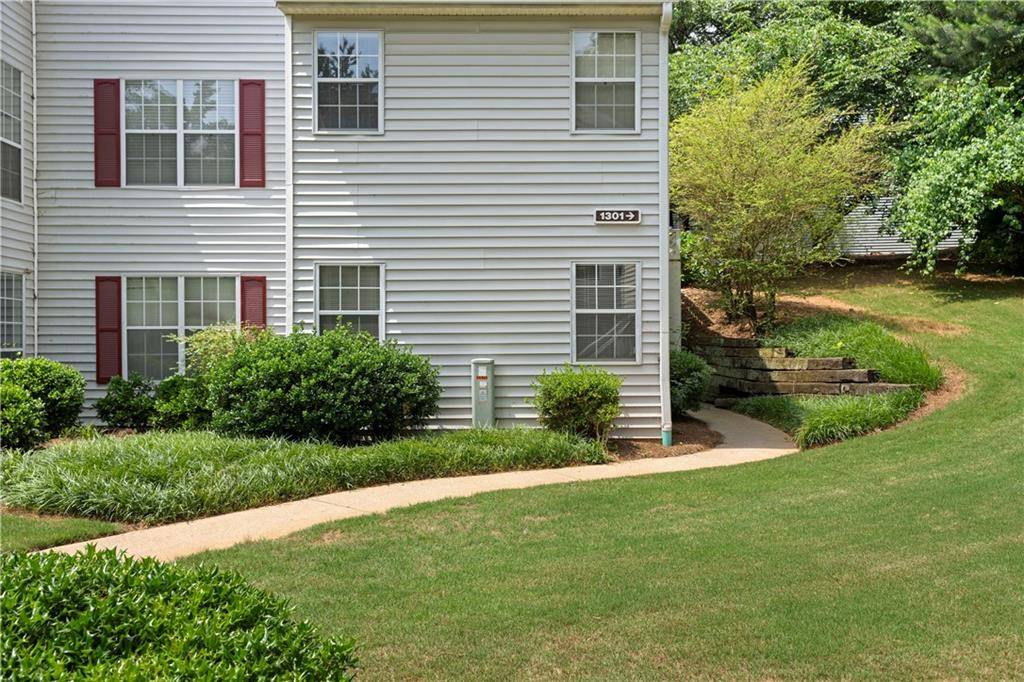 Peachtree Corners, GA 30092,1301 Glenleaf DR #1301