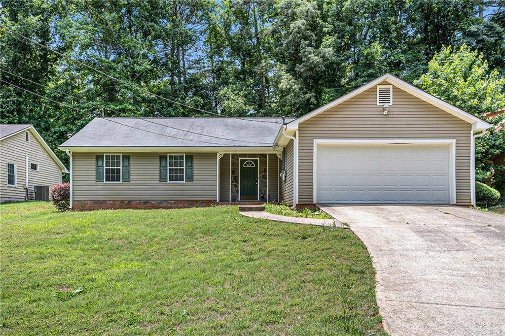 Stockbridge, GA 30281,105 Honeysuckle LN