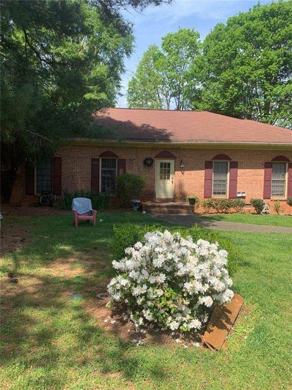 Roswell, GA 30075,580 Grimes PL