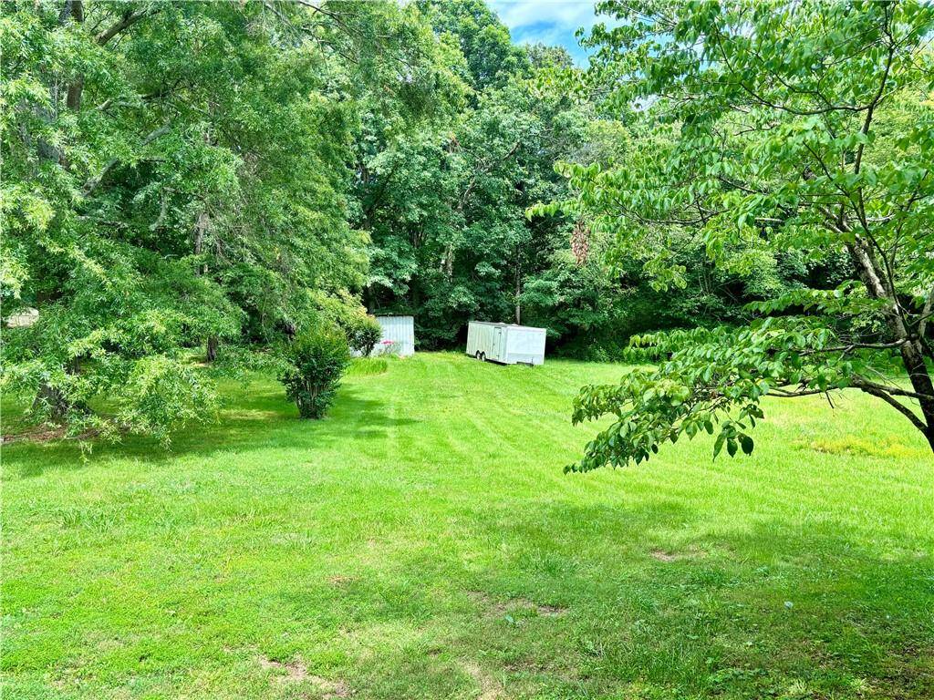Calhoun, GA 30701,439 Cash RD NE