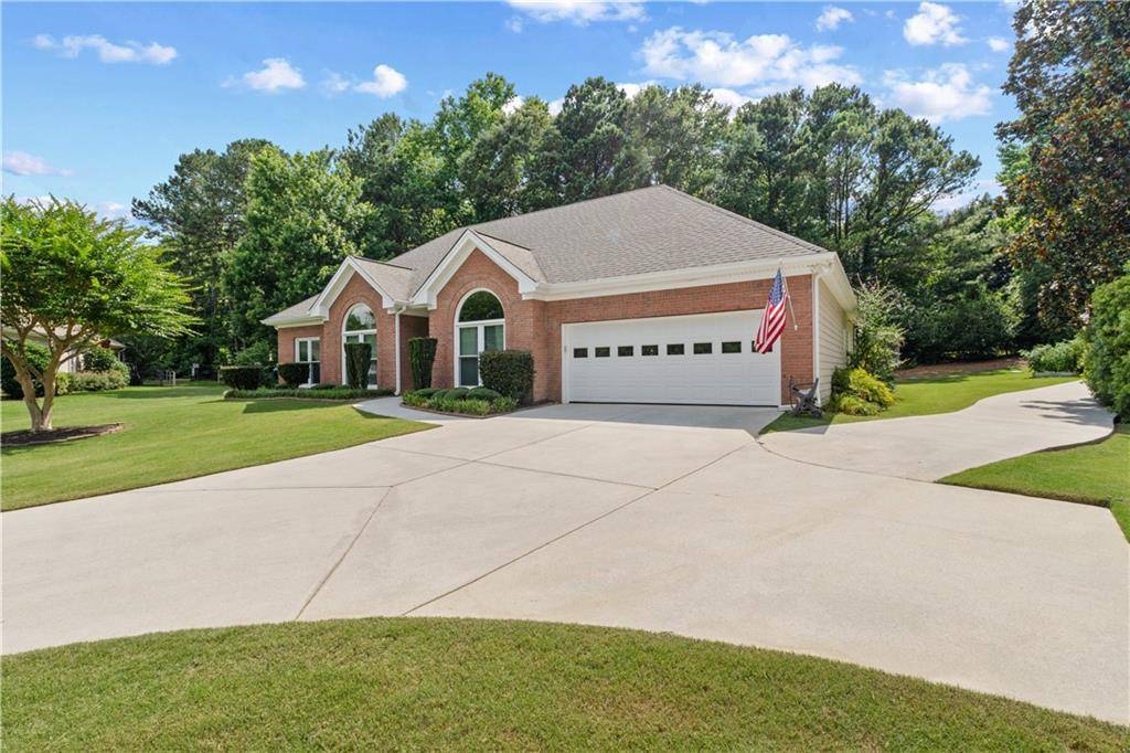 Loganville, GA 30052,570 Nellie LN