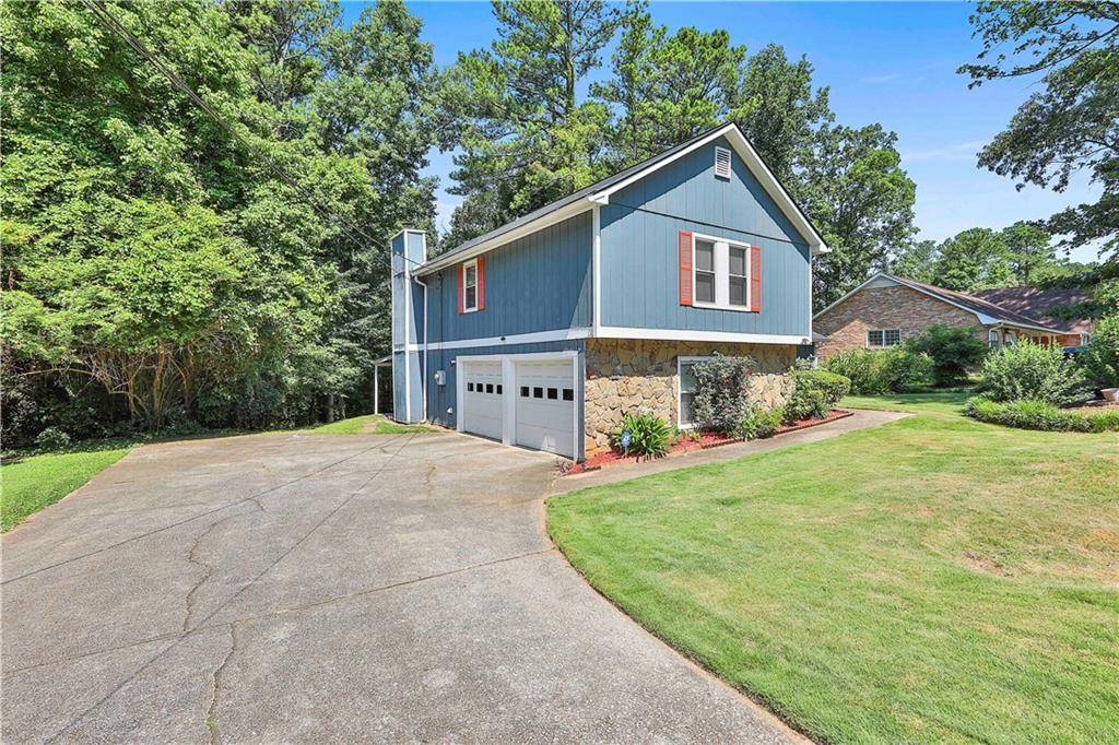 Stone Mountain, GA 30088,1118 Redan Trail CT