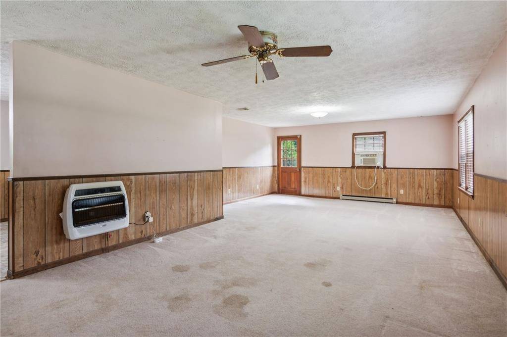 Lula, GA 30554,1818 Moccasin Gap RD