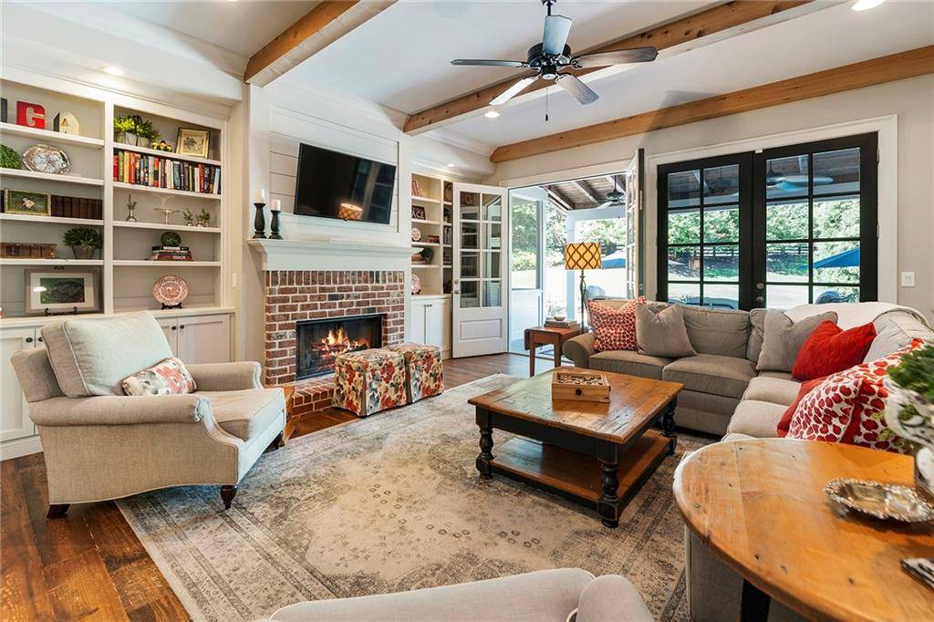 Roswell, GA 30075,200 Tifton LN