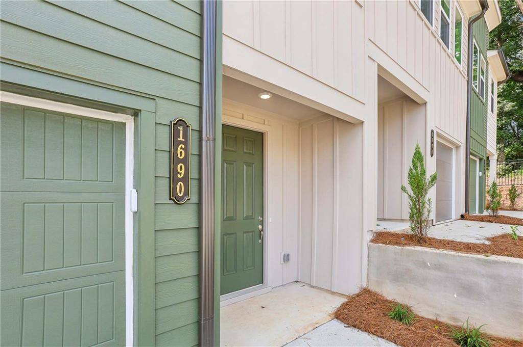 Atlanta, GA 30318,1690 Hannah TER NW #282